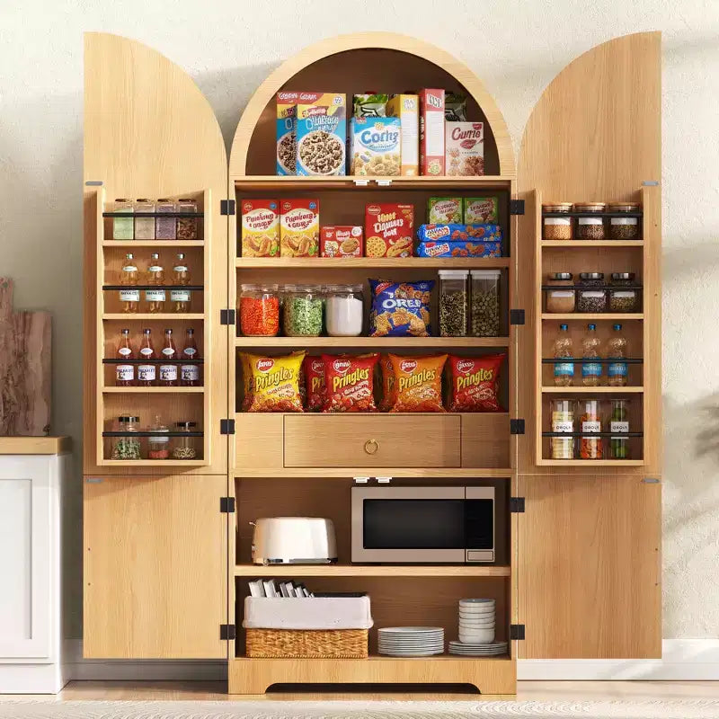 Grand meuble de garde-manger de cuisine cannelé à design arqué avec 8 étagères de porte et 3 étagères réglables