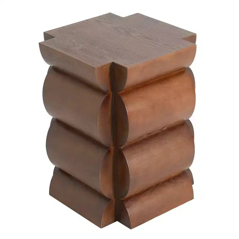 Table d'appoint moderne en bois avec design courbé