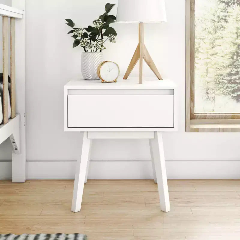 Tables de chevet scandinaves en bois avec tiroir de rangement