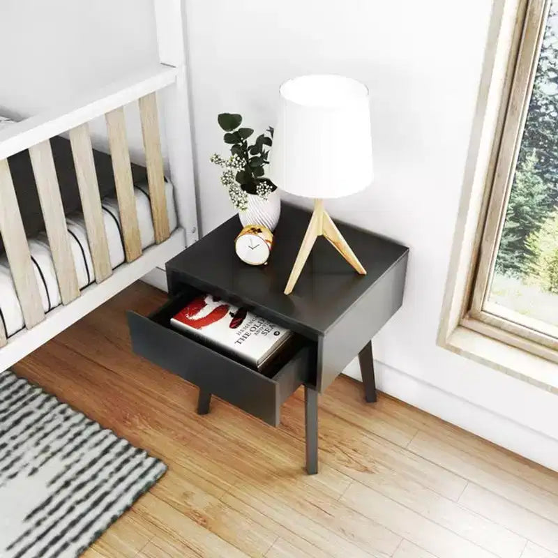 Tables de chevet scandinaves en bois avec tiroir de rangement